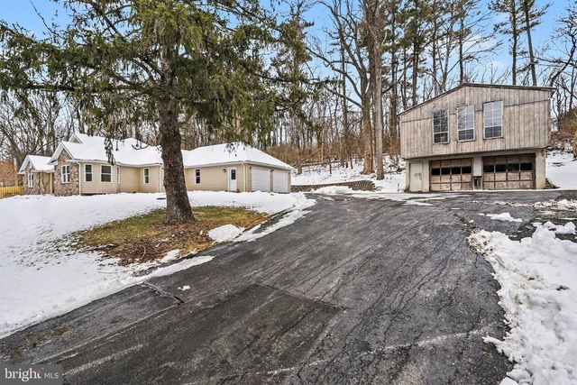 521 STONEY RUN RD, Dillsburg, PA 17019