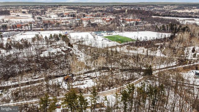 521 STONEY RUN RD, Dillsburg, PA 17019