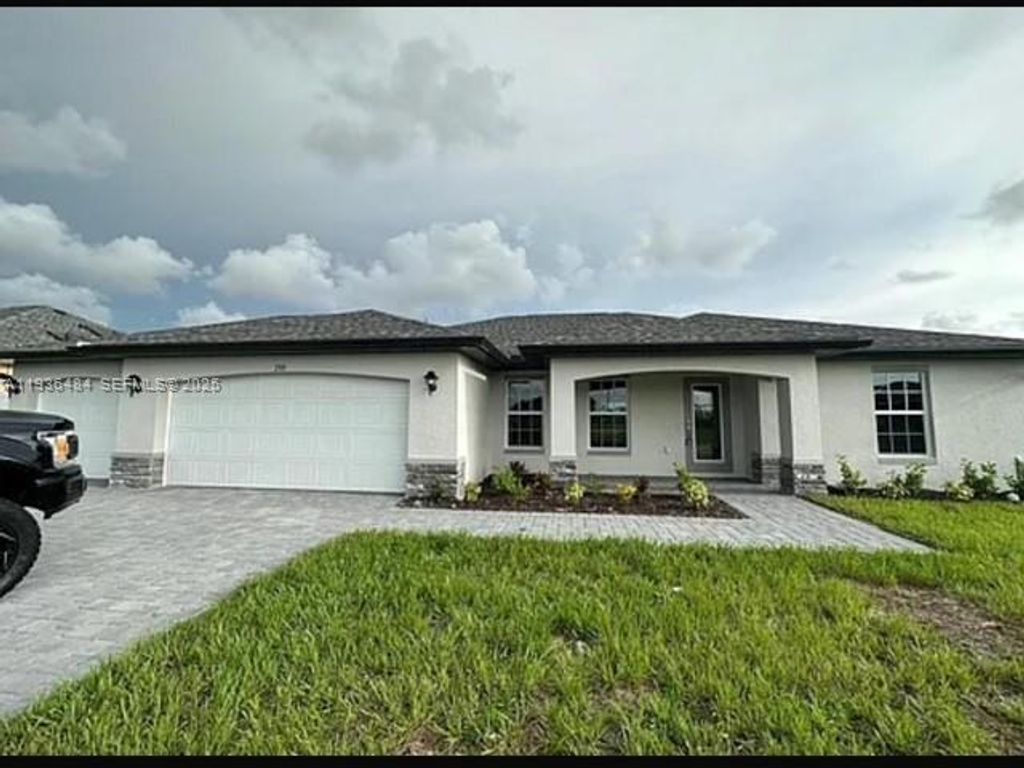 208 NW 7 Ter 0, Cape Coral, FL 33993