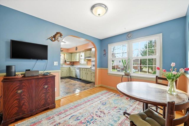 408 ROBIN ST, Staunton, VA 24401