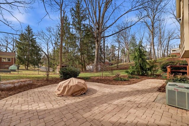 408 ROBIN ST, Staunton, VA 24401