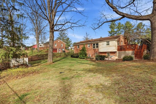 408 ROBIN ST, Staunton, VA 24401