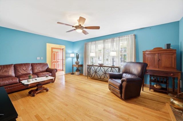 408 ROBIN ST, Staunton, VA 24401