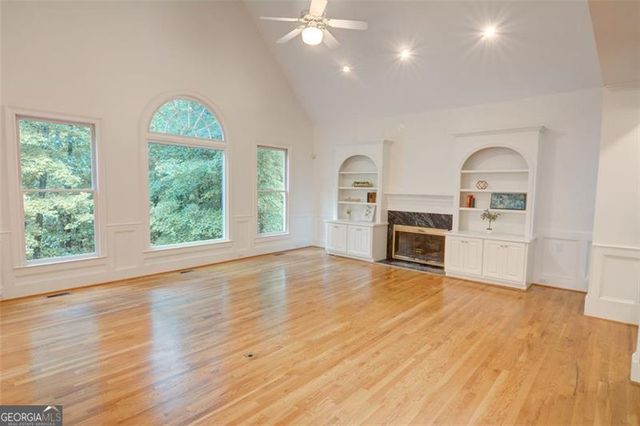 5404 Chaversham Lane, Peachtree Corners, GA 30092