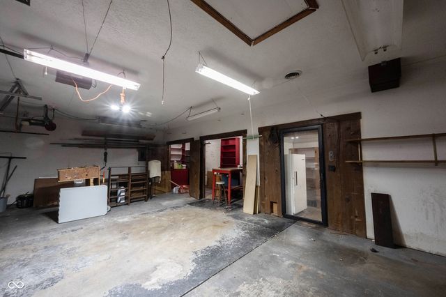 4537 Whirlaway Drive, Indianapolis, IN 46237