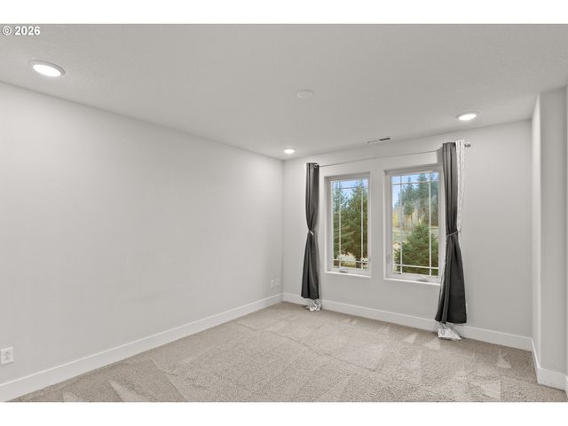 15215 Nw ORCHID St, Portland, OR 97229