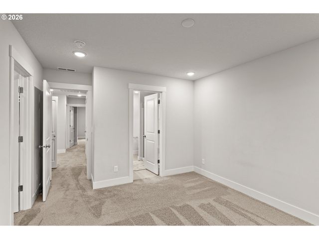 15215 Nw ORCHID St, Portland, OR 97229
