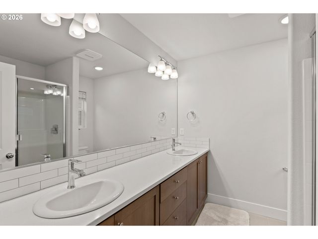 15215 Nw ORCHID St, Portland, OR 97229