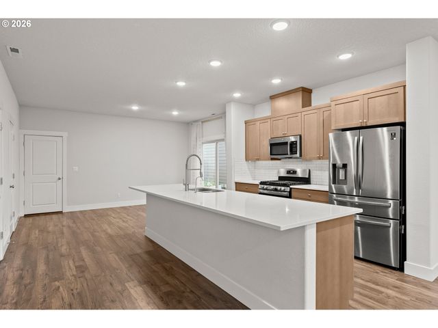 15215 Nw ORCHID St, Portland, OR 97229