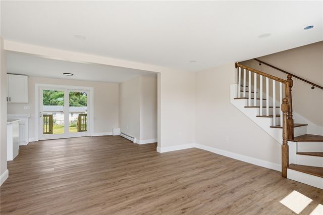 533 Scituate Avenue, Cranston, RI 02921