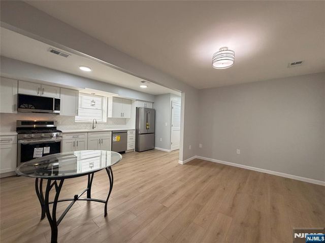 58-60 Davenport Avenue, Newark, NJ 07107