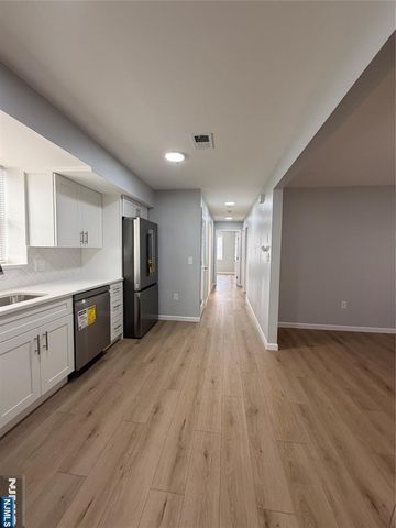 58-60 Davenport Avenue, Newark, NJ 07107