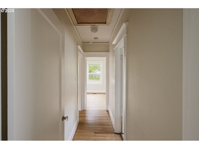 102 Ne 45TH Ave, Portland, OR 97213
