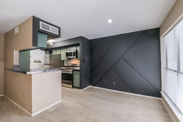 6633 W Airport Boulevard 1206, Houston, TX 77035