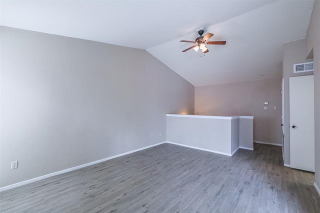 6633 W Airport Boulevard 1206, Houston, TX 77035