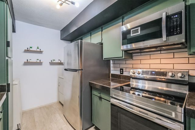 6633 W Airport Boulevard 1206, Houston, TX 77035