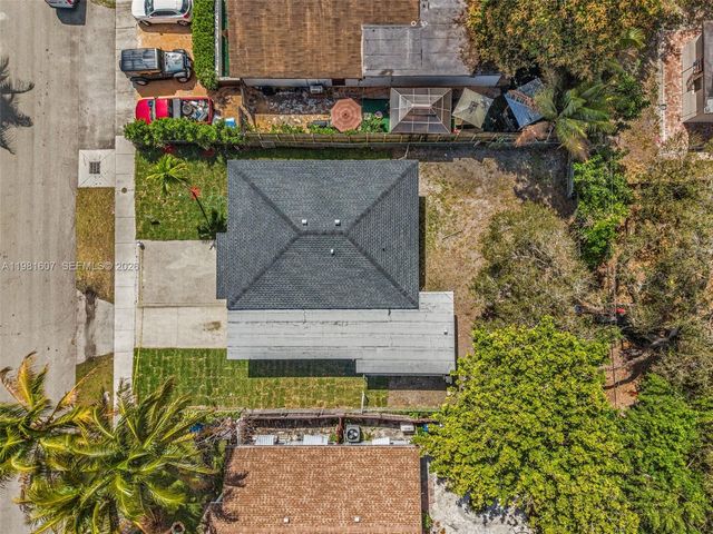 3200 SW 47th Ave, West Park, FL 33023