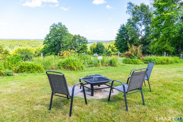 29 Braaten Hill Road, Woodstock, CT 06281