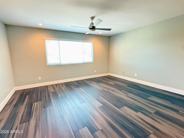 811 E Chilton Drive, Tempe, AZ 85283