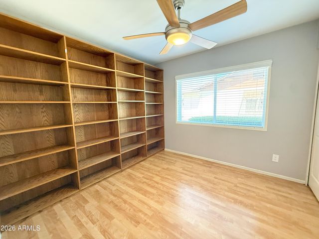 811 E Chilton Drive, Tempe, AZ 85283