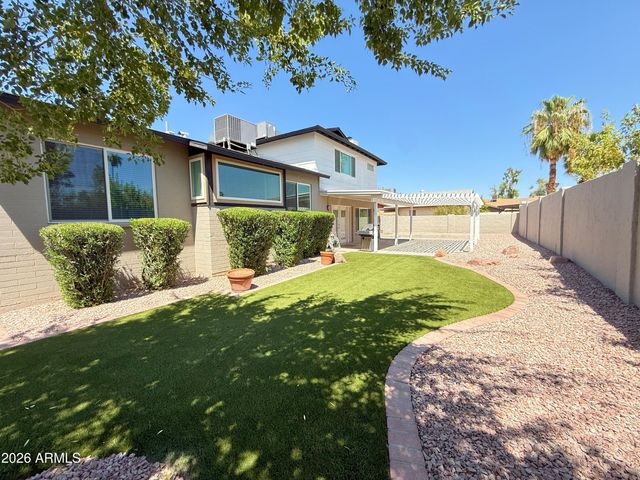 811 E Chilton Drive, Tempe, AZ 85283