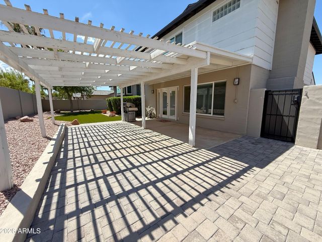 811 E Chilton Drive, Tempe, AZ 85283