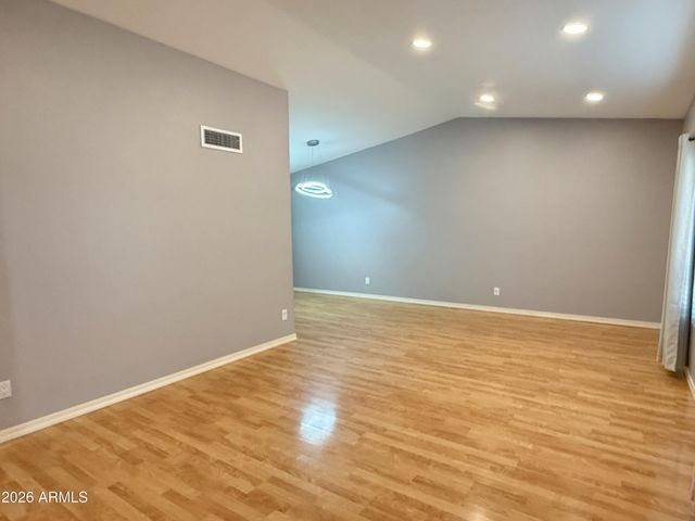 811 E Chilton Drive, Tempe, AZ 85283