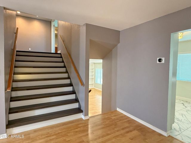 811 E Chilton Drive, Tempe, AZ 85283