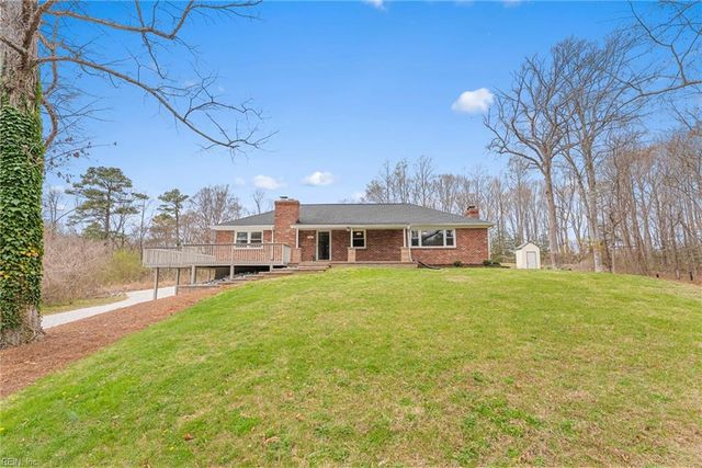 4861 Rochambeau DR, Williamsburg, VA 23188