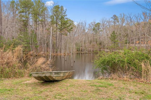 4861 Rochambeau DR, Williamsburg, VA 23188