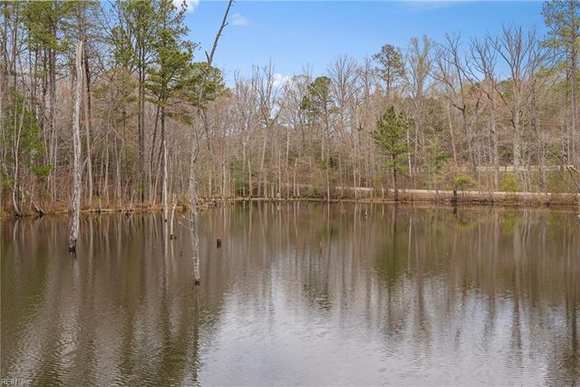 4861 Rochambeau DR, Williamsburg, VA 23188