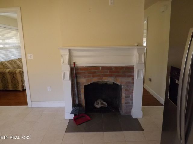 223 Ulysses Daniels Lane, Harrogate, TN 37752