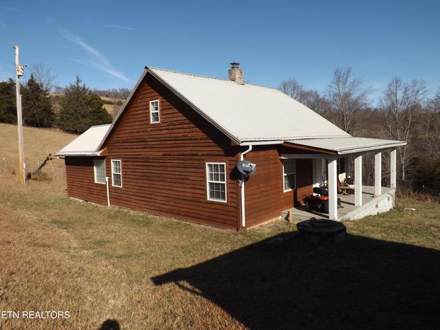 223 Ulysses Daniels Lane, Harrogate, TN 37752