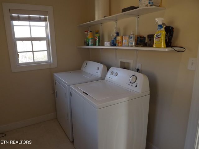 223 Ulysses Daniels Lane, Harrogate, TN 37752