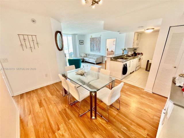 275 NE 18th St 1705, Miami, FL 33132