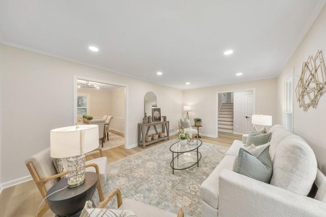 1548 Sprayberry Drive, Marietta, GA 30066