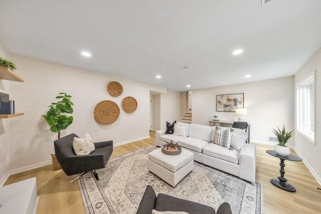 1548 Sprayberry Drive, Marietta, GA 30066