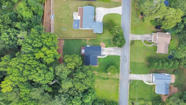 1548 Sprayberry Drive, Marietta, GA 30066