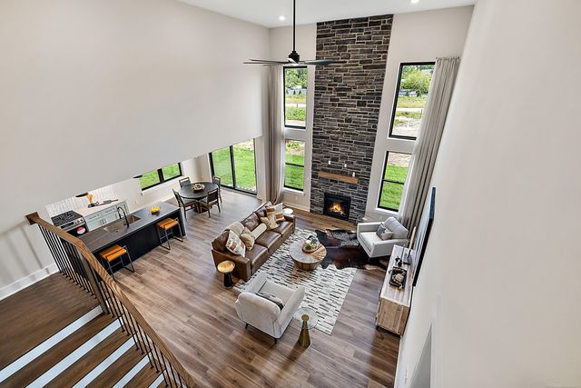 4076 Spring Meadow Drive, Sterling Heights, MI 48314