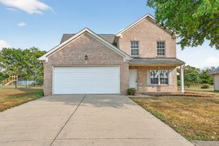 1036 Monticello Pl, Gallatin, TN 37066