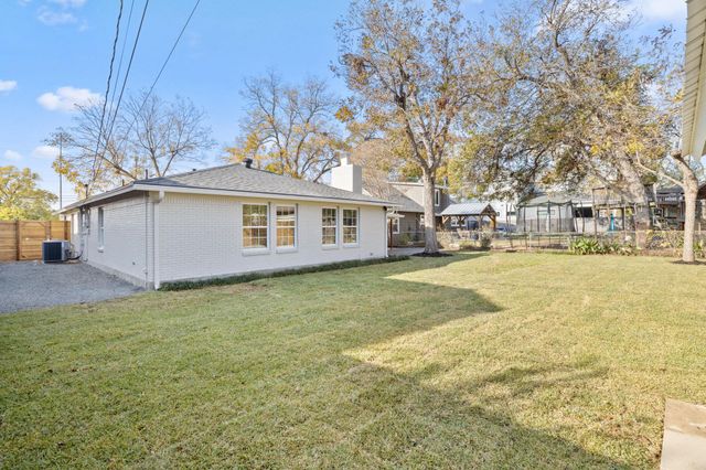 3012 Hunt TRL, Austin, TX 78757