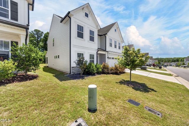 114 Curling Creek Drive, Clayton, NC 27527