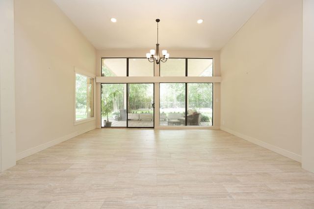44 Indian Clover Drive, The Woodlands, TX 77381