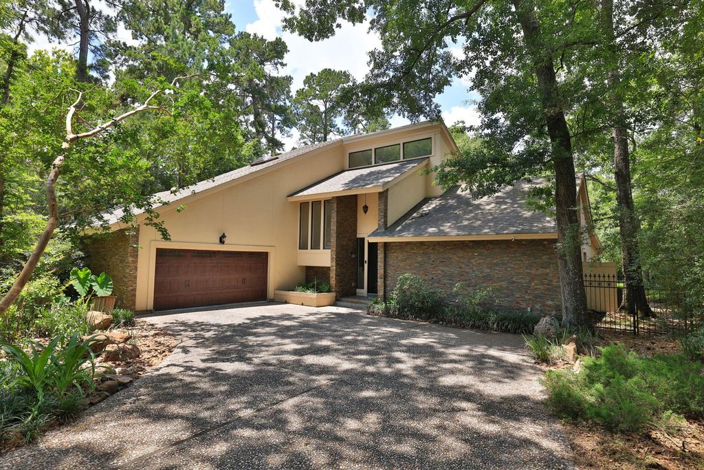 44 Indian Clover Drive, The Woodlands, TX 77381