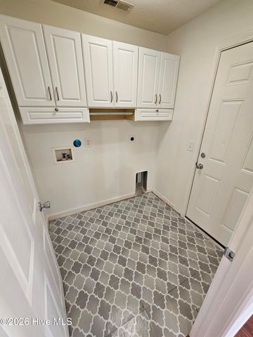 5014 N Hampton Drive SE, Southport, NC 28461