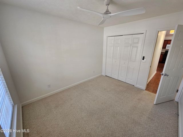 5014 N Hampton Drive SE, Southport, NC 28461