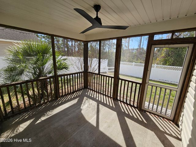 5014 N Hampton Drive SE, Southport, NC 28461