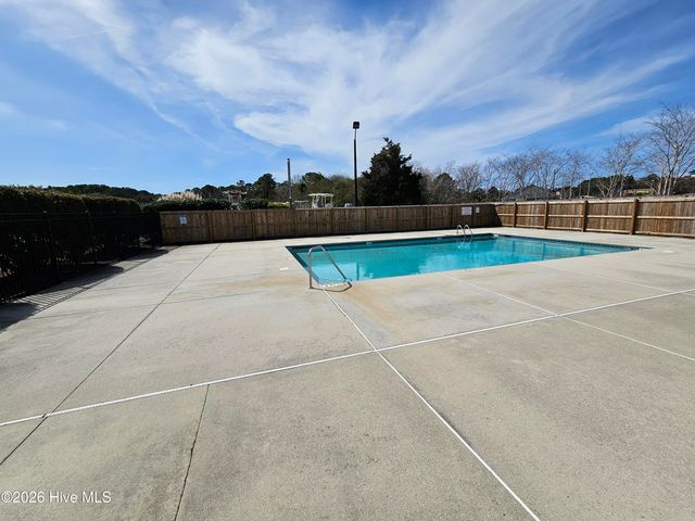 5014 N Hampton Drive SE, Southport, NC 28461