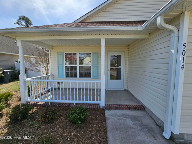 5014 N Hampton Drive SE, Southport, NC 28461