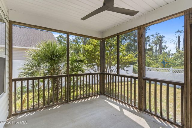 5014 N Hampton Drive SE, Southport, NC 28461